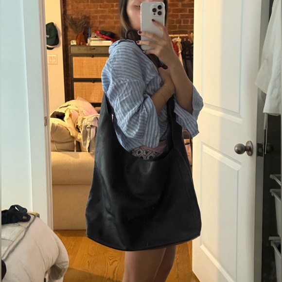 Black Leather Reformation Oversized Vittoria Tote Bag - Picture 7 of 9